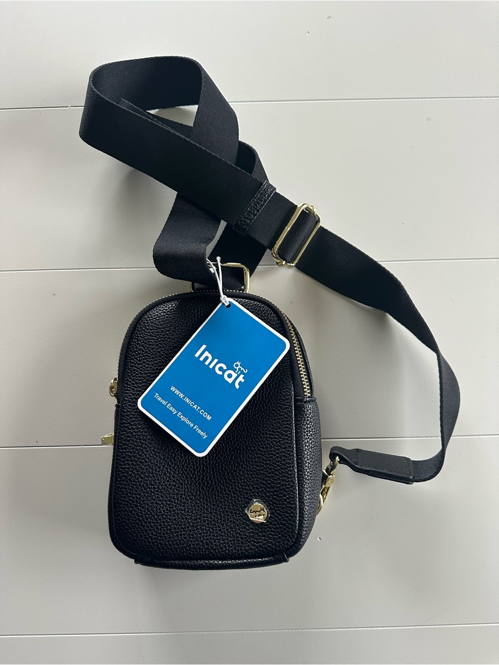 INICAT Black Leather Sling Crossbody Bag